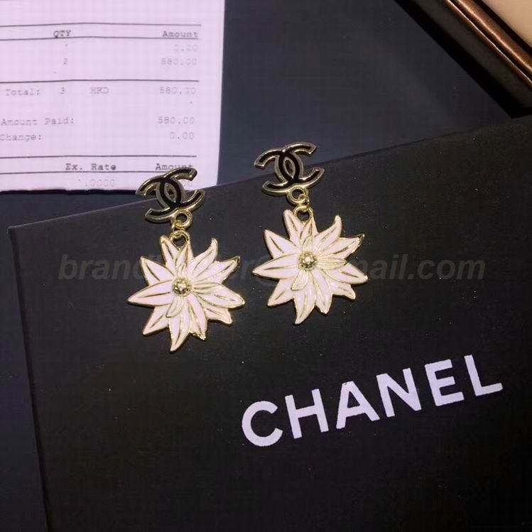 Chanel Earrings 831